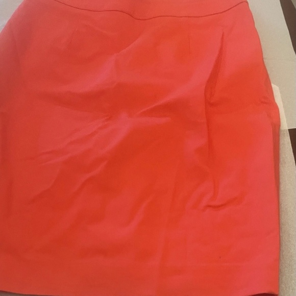 NWOT Bebe Neon Orange Pencil Skirt Size 4 Lined - Picture 3 of 12